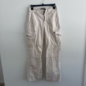 Hollister Cream High-Rise Vintage Baggy Cargo Pants